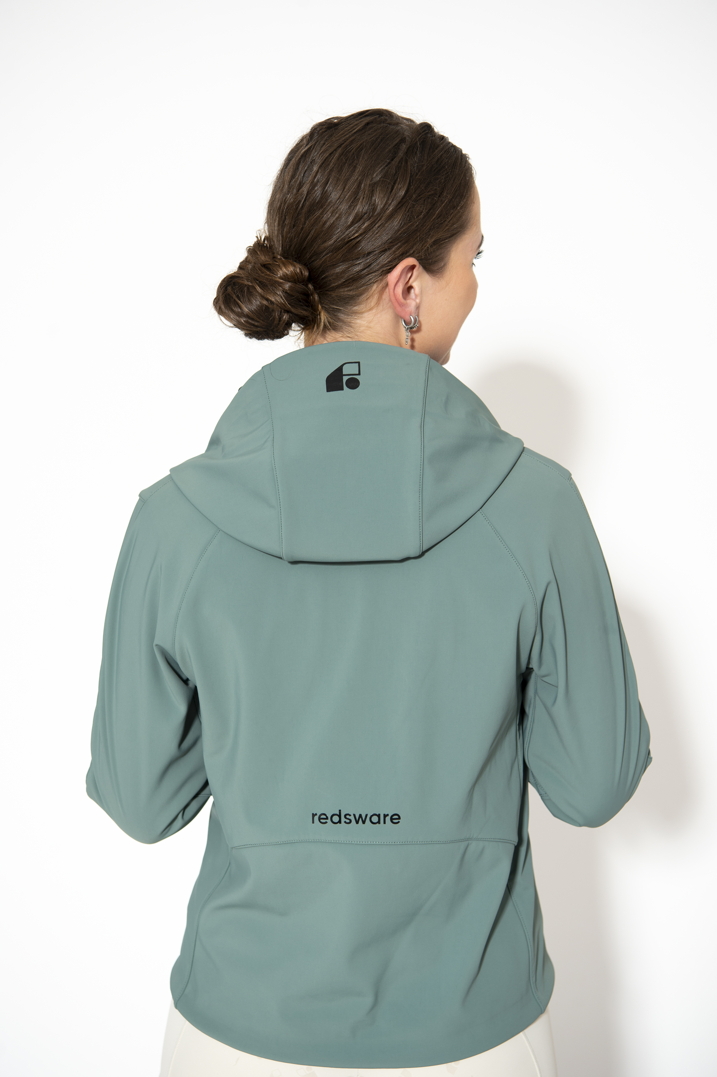 Fleur jacket – Forest, studio photograph 3